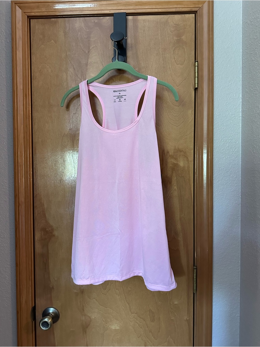 🌵 3/$15 XL Active Women’s Soft Silky Pink Racerback Tank ( see description)